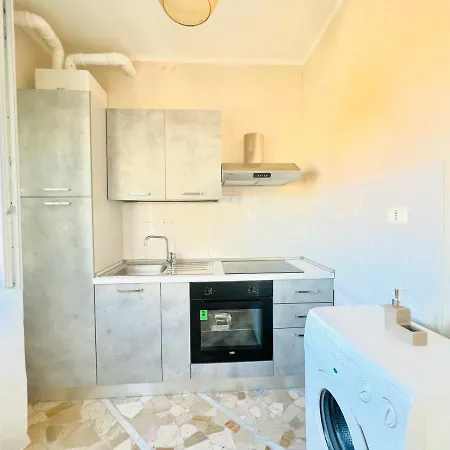 Astraldi - A 2 Minuti Dall'ariston